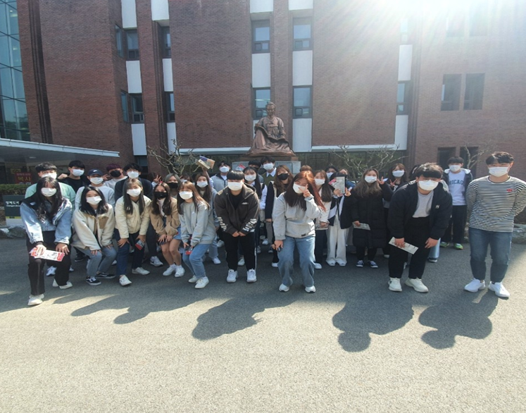 2021식품영양학과 신입생 창파도서관 투어(3월18일)
